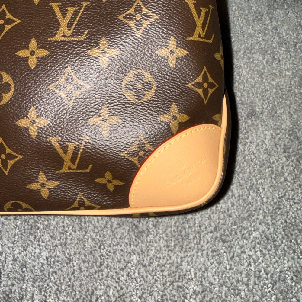 Louis Vuitton Boulogne Pm - Picture 4 of 9